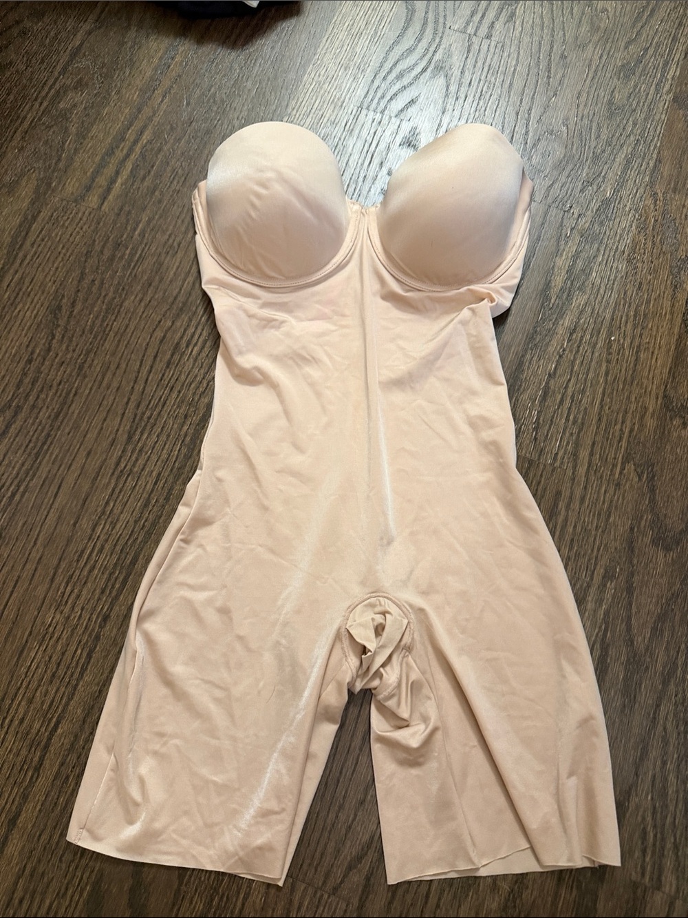 SPANX Strapless Nude Shapewear Bodysuit with Built-In Cups